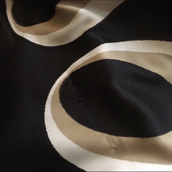 Banana Republic satin puff sleeve abstract printed wrap dress *shop@iamwarrior - Picture 5 of 7